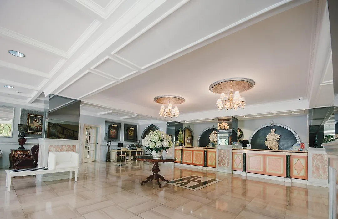 Los Angeles Hotel&Spa-1