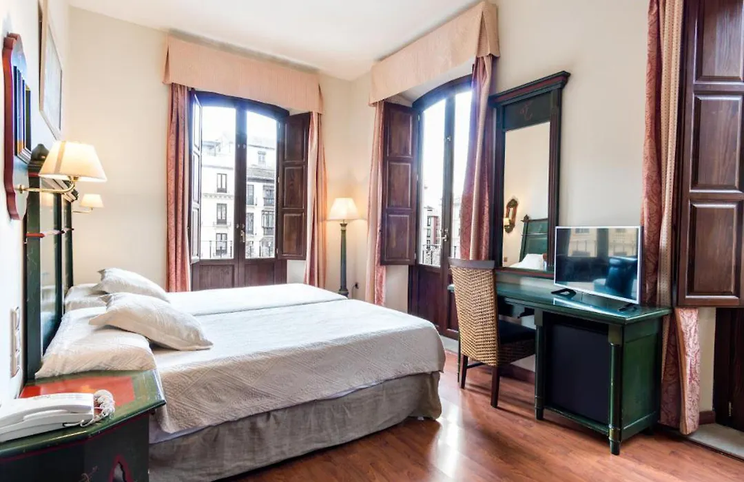 Hotel Plaza Nueva-1