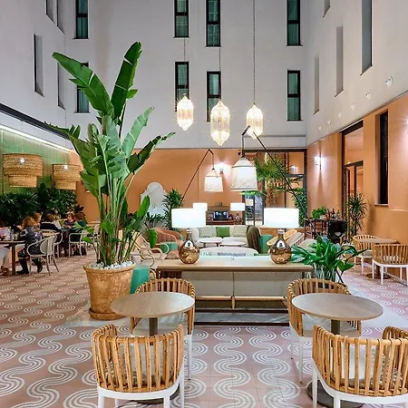 Boutique Hotel Luna Granada-3