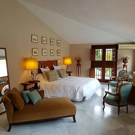 Palacio Del Cobertizo De Santa Ines-2